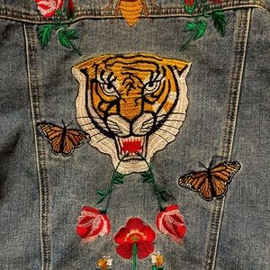 Forever 21 - NWT - Denim Jacket,  embroidered Tiger, Monarch Butterflies